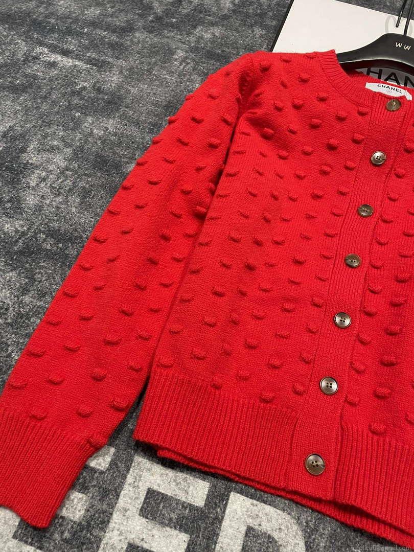 Chanel Women’s Fashion Clothing Sweater CC69144