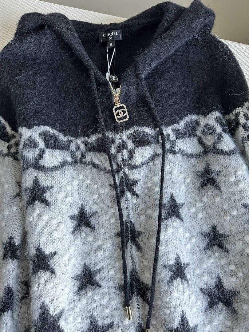 Chanel Women’s Fashion Clothing Sweater CC69145