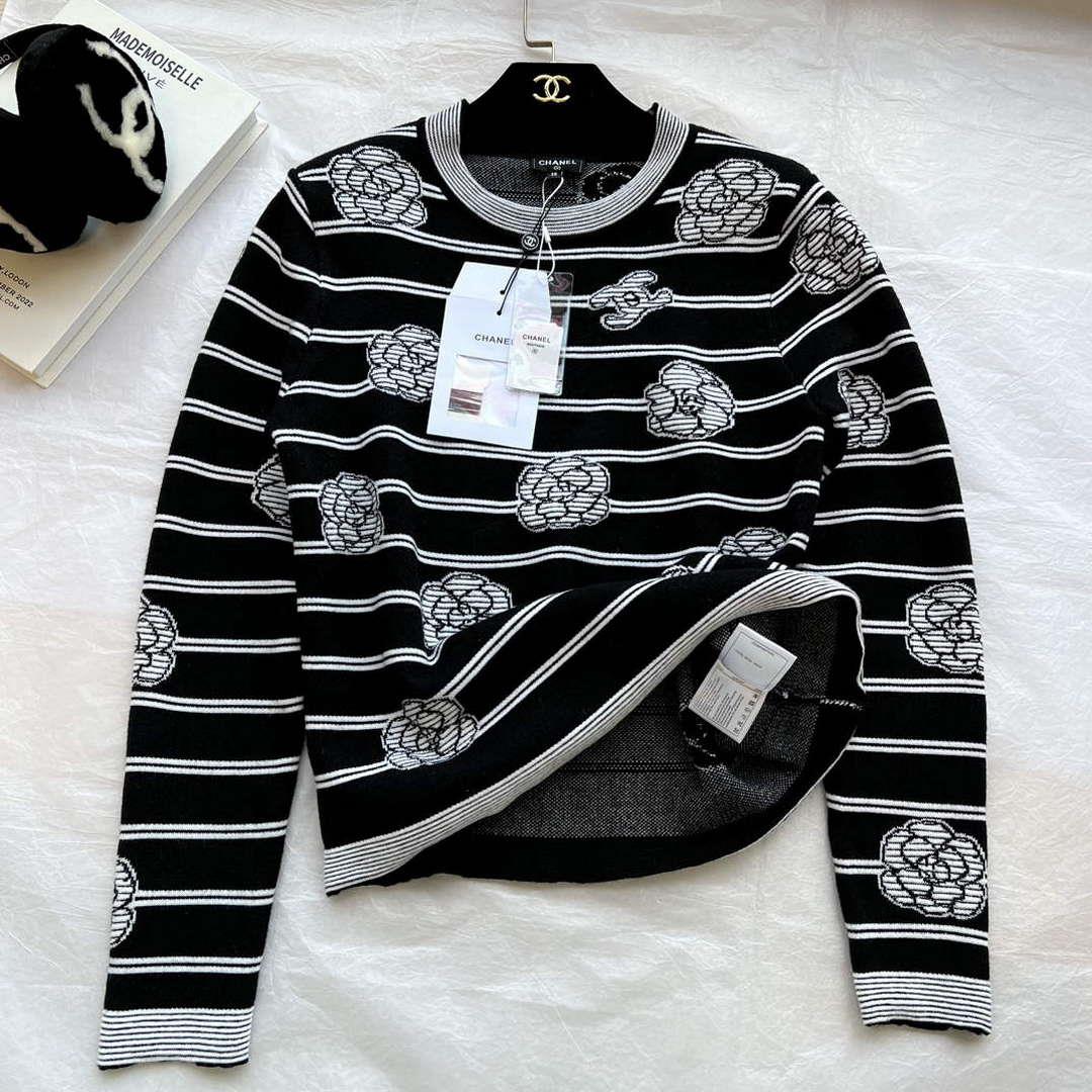 Chanel Women’s Fashion Clothing Sweater CC69149