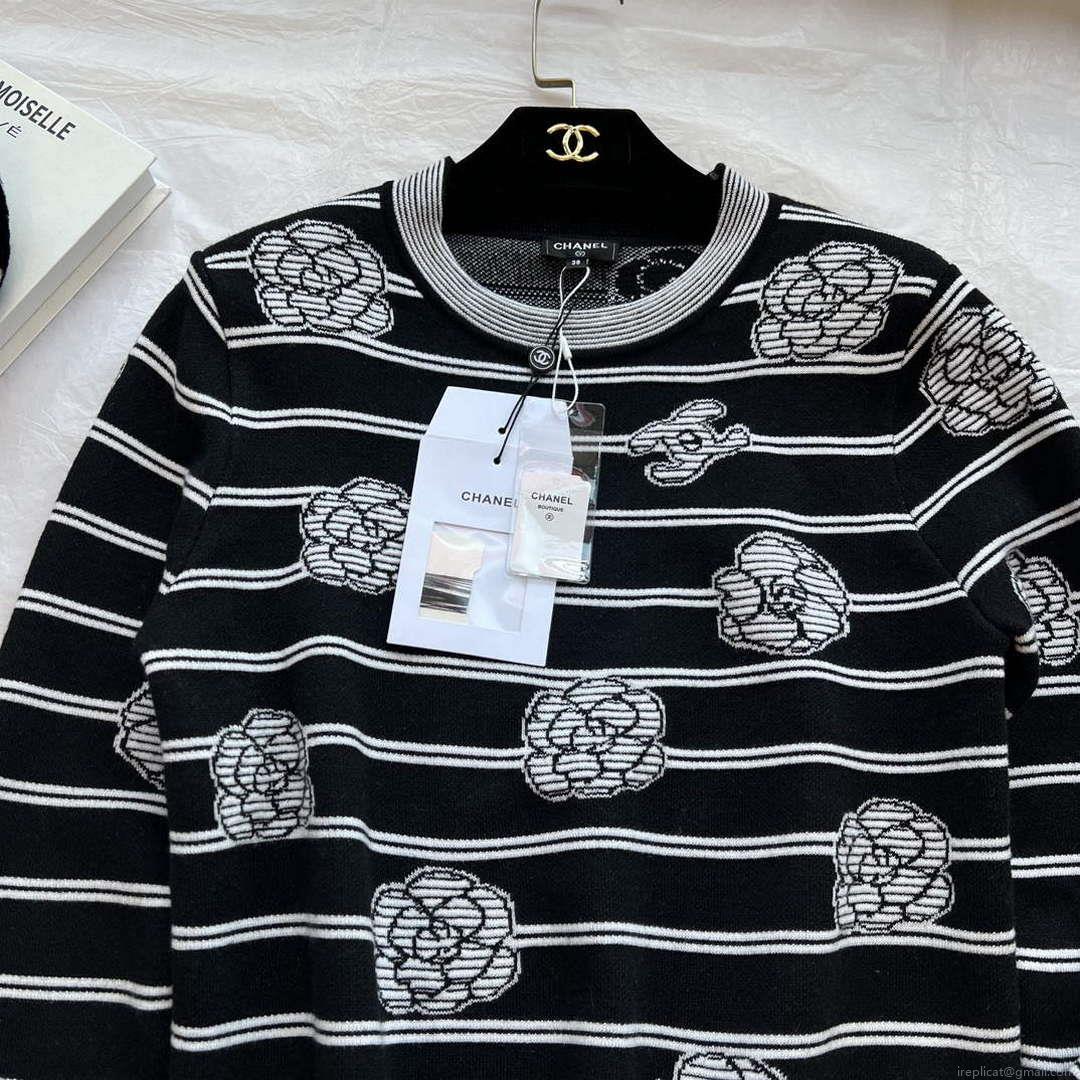 Chanel Women’s Fashion Clothing Sweater CC69149
