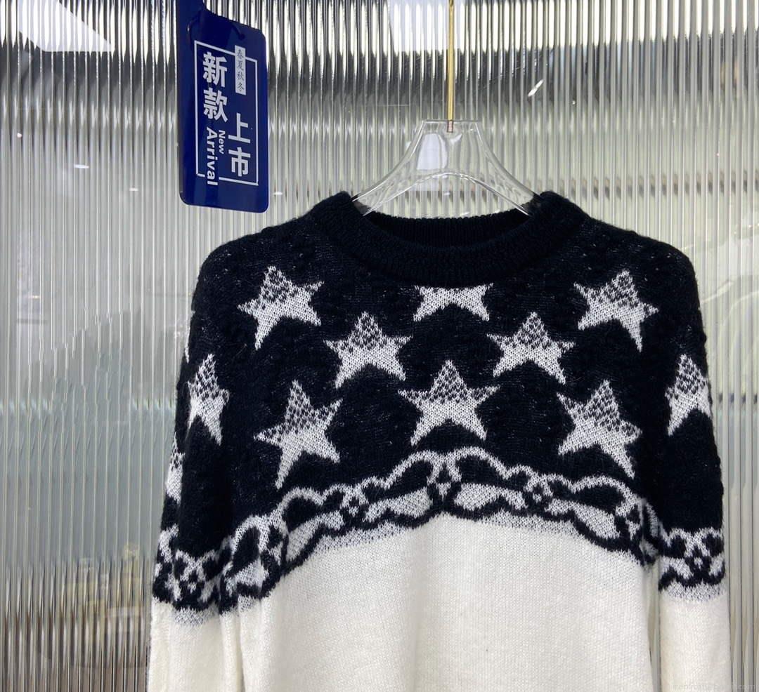 Chanel Women’s Fashion Clothing Sweater CC69153