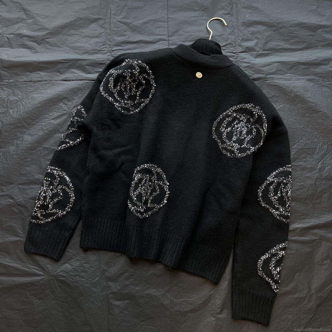 Chanel Women’s Fashion Clothing Sweater CC69154
