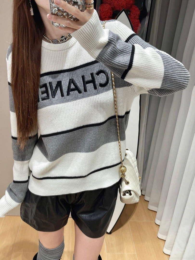 Chanel Women’s Fashion Clothing Sweater CC69156