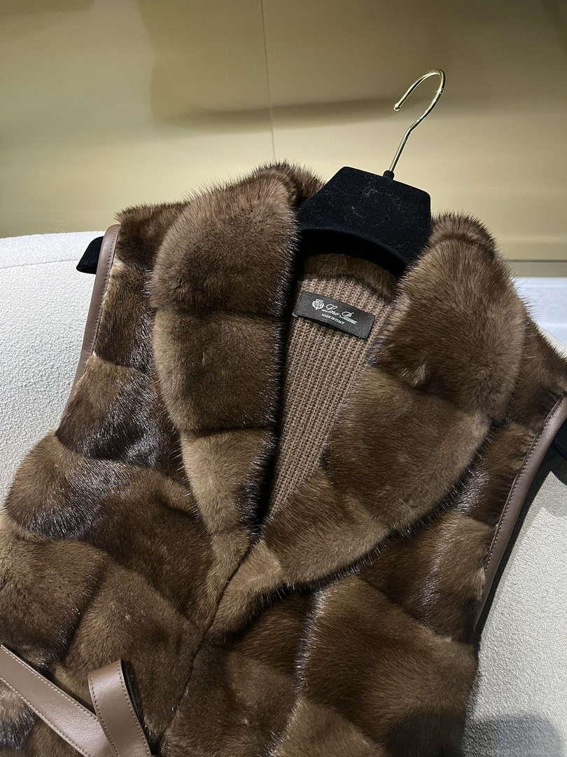 Loro Piana Copenhagen Mink Cashmere Vest L90092