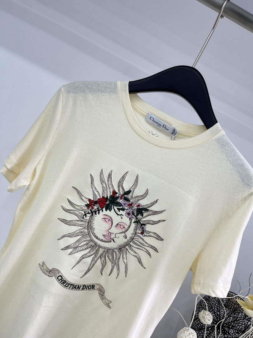Dior Women’s Fashion Clothing T-Shirt D88363