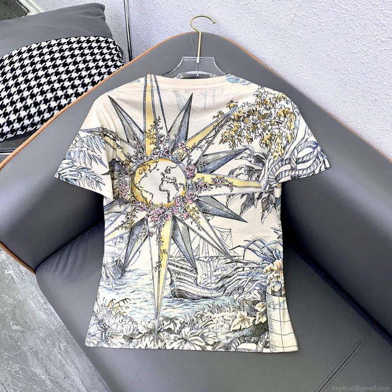 Dior Women’s T-shirt Fashion Clothing D82560