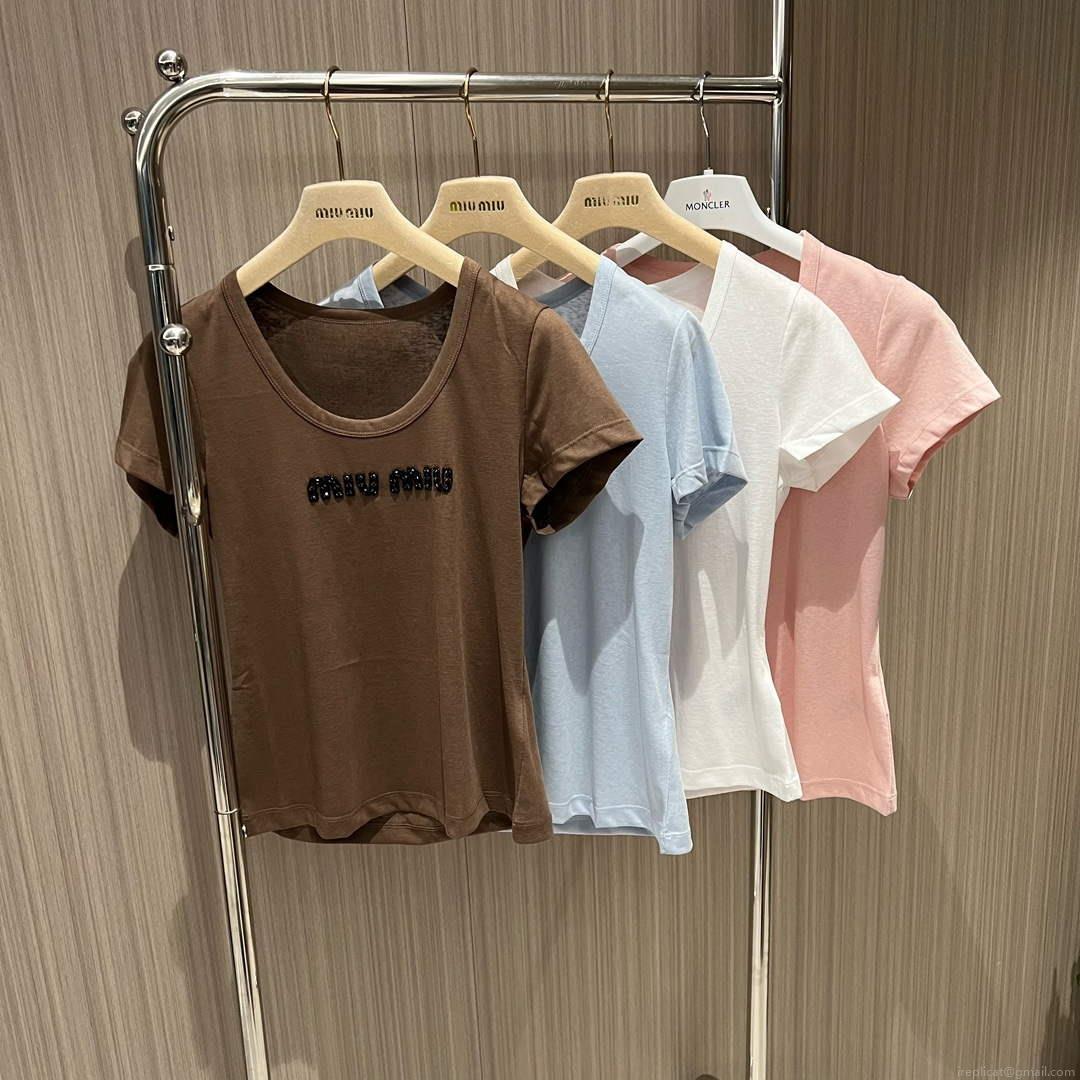 MiuMiu Women’s T-shirt Fashion Clothing M99122