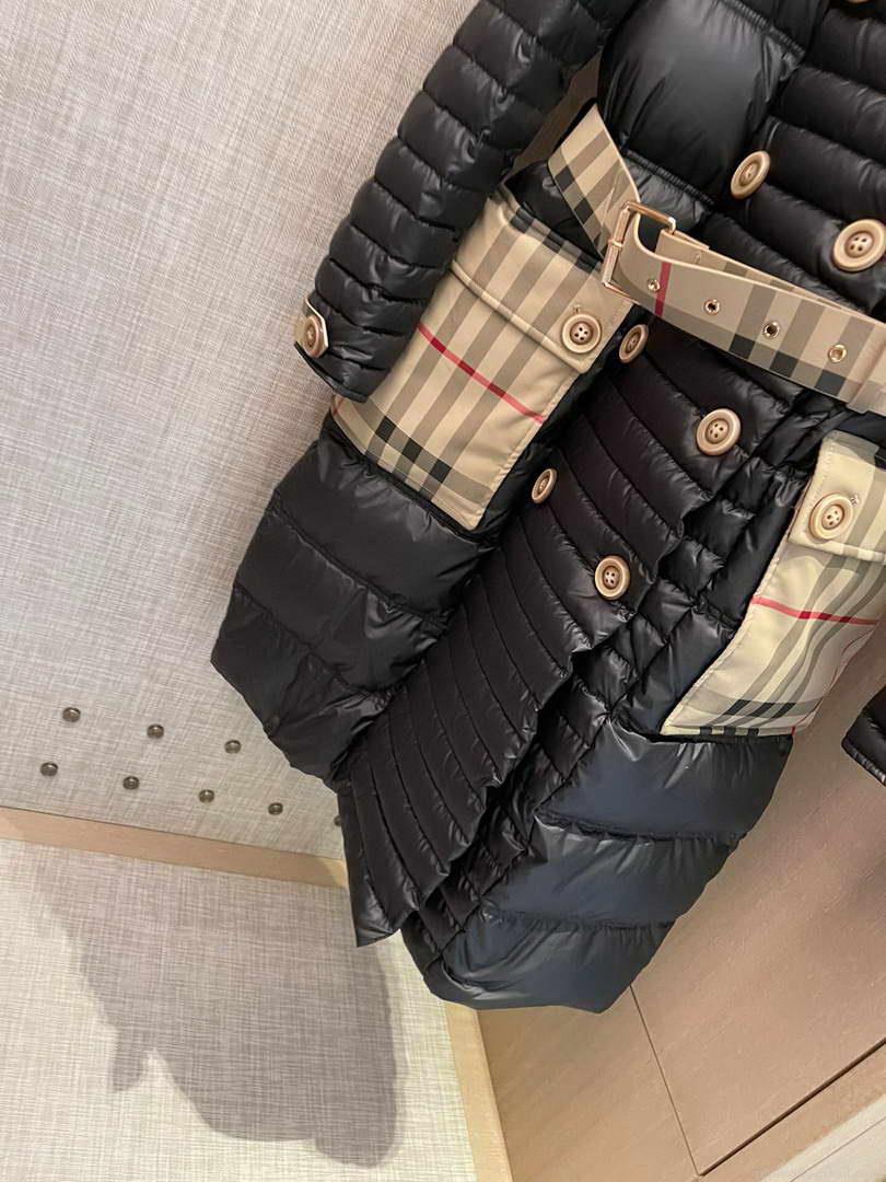 Burberry Women’s Down Jacket Designer Burberry Clothing B58430