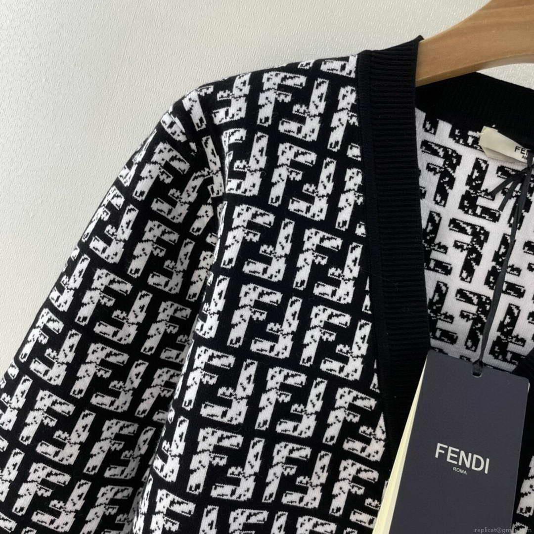 Fendi Women’s Sweaters Designer Fendi Clothing F68321