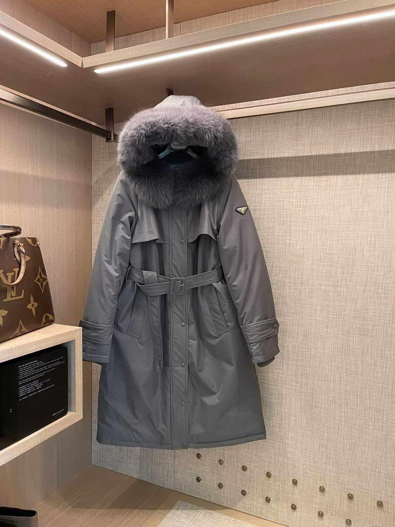 Prada Women’s Down Jacket Designer Prada Clothing P58432