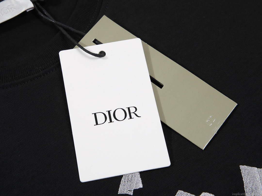 Dior 313J647 Men’s Women’s Relaxed Fit Cotton Jersey T-shirt D65861