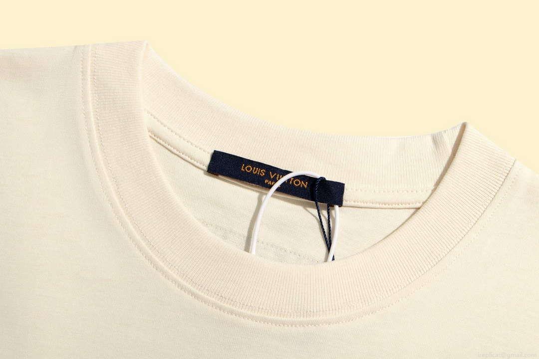Louis Vuitton Men’s Women’s Short Sleeve T-shirt L36822