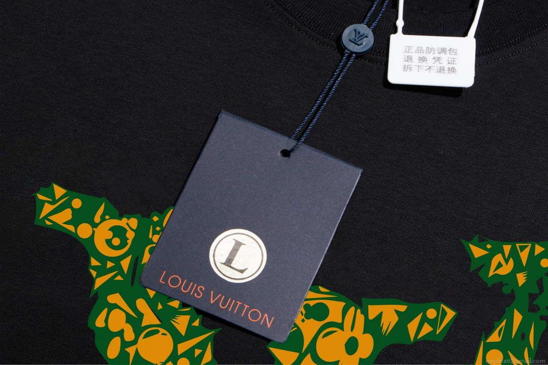 Louis Vuitton Men’s Women’s Short Sleeve T-shirt L36827