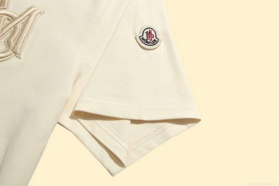 Moncler Men’s Women’s Short Sleeve T-shirt M54893
