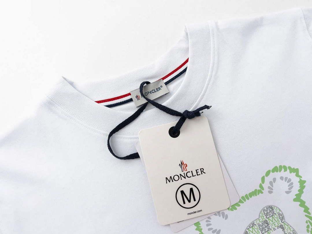 Moncler Men’s Women’s Short Sleeve T-shirt M54895