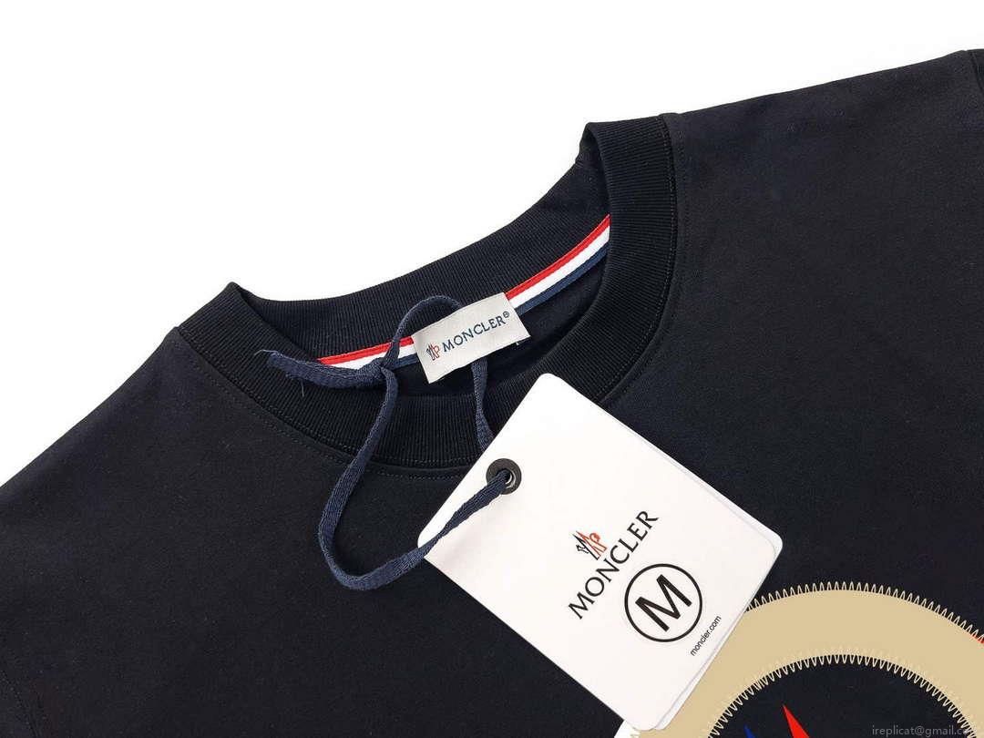 Moncler Men’s Women’s Short Sleeve T-shirt M54898