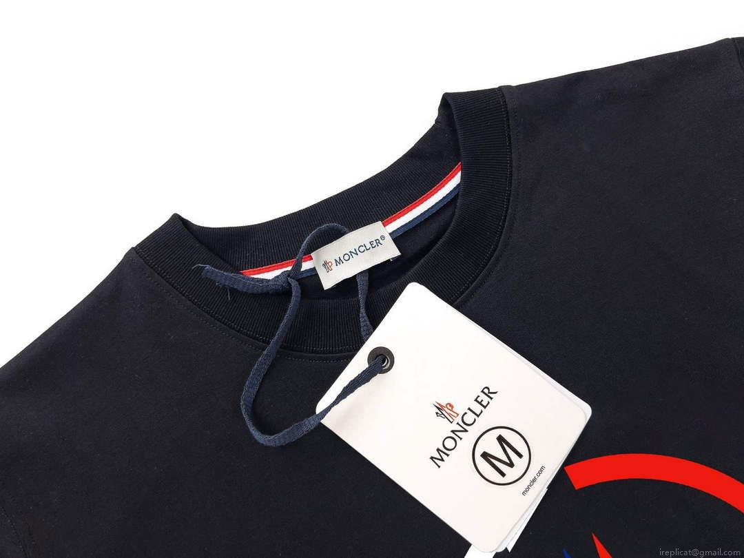 Moncler Men’s Women’s Short Sleeve T-shirt M54900