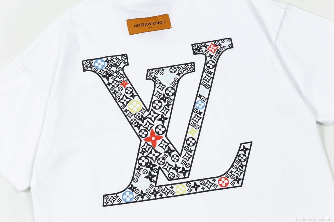 Louis Vuitton Men’s Women’s Short Sleeve T-shirt L36842
