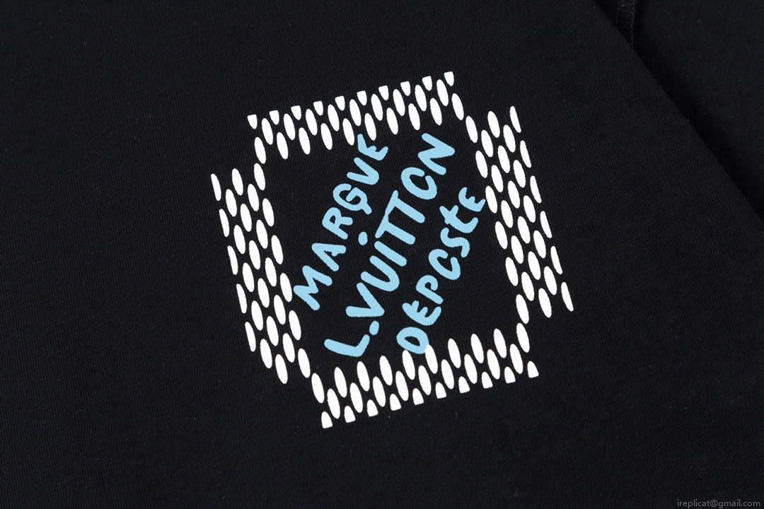 Louis Vuitton Men’s Women’s Short Sleeve T-shirt L36843