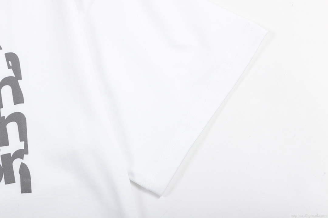 Louis Vuitton Men’s Women’s Short Sleeve T-shirt L36846