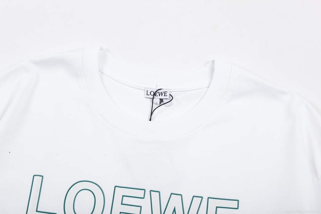 Loewe Men’s Women’s Short Sleeve T-shirt LW73201