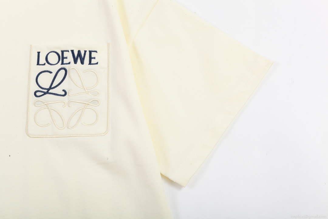 Loewe Men’s Women’s Short Sleeve T-shirt LW73203