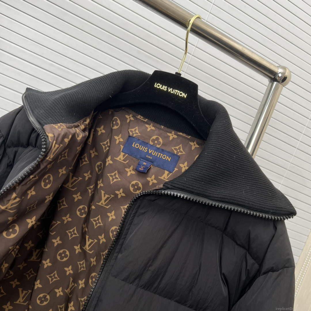 LV 1AAK8E Louis Vuitton Women’s Fashion Clothing Cropped Puffer Jacket L55737