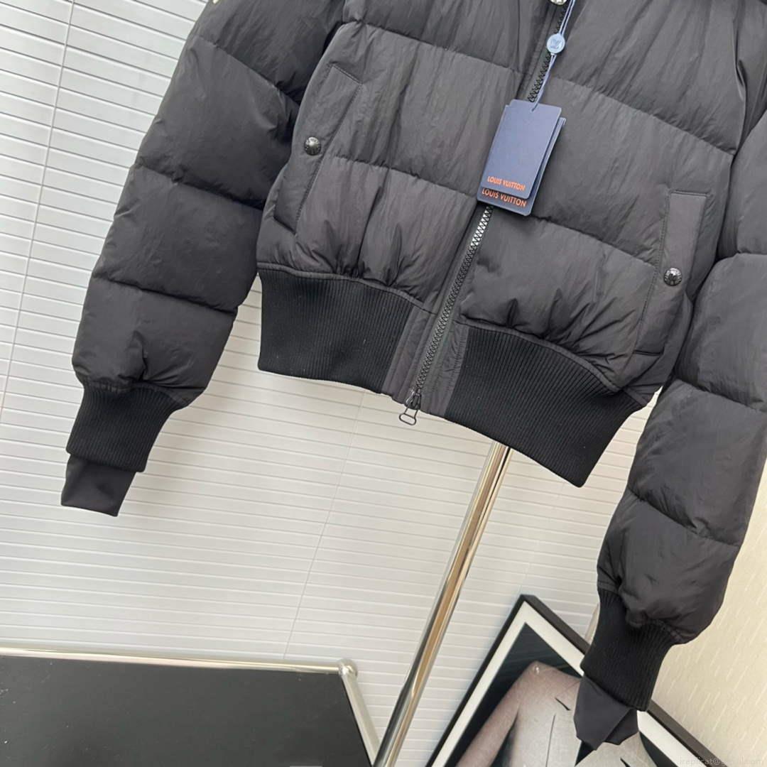 LV 1AAK8E Louis Vuitton Women’s Fashion Clothing Cropped Puffer Jacket L55737