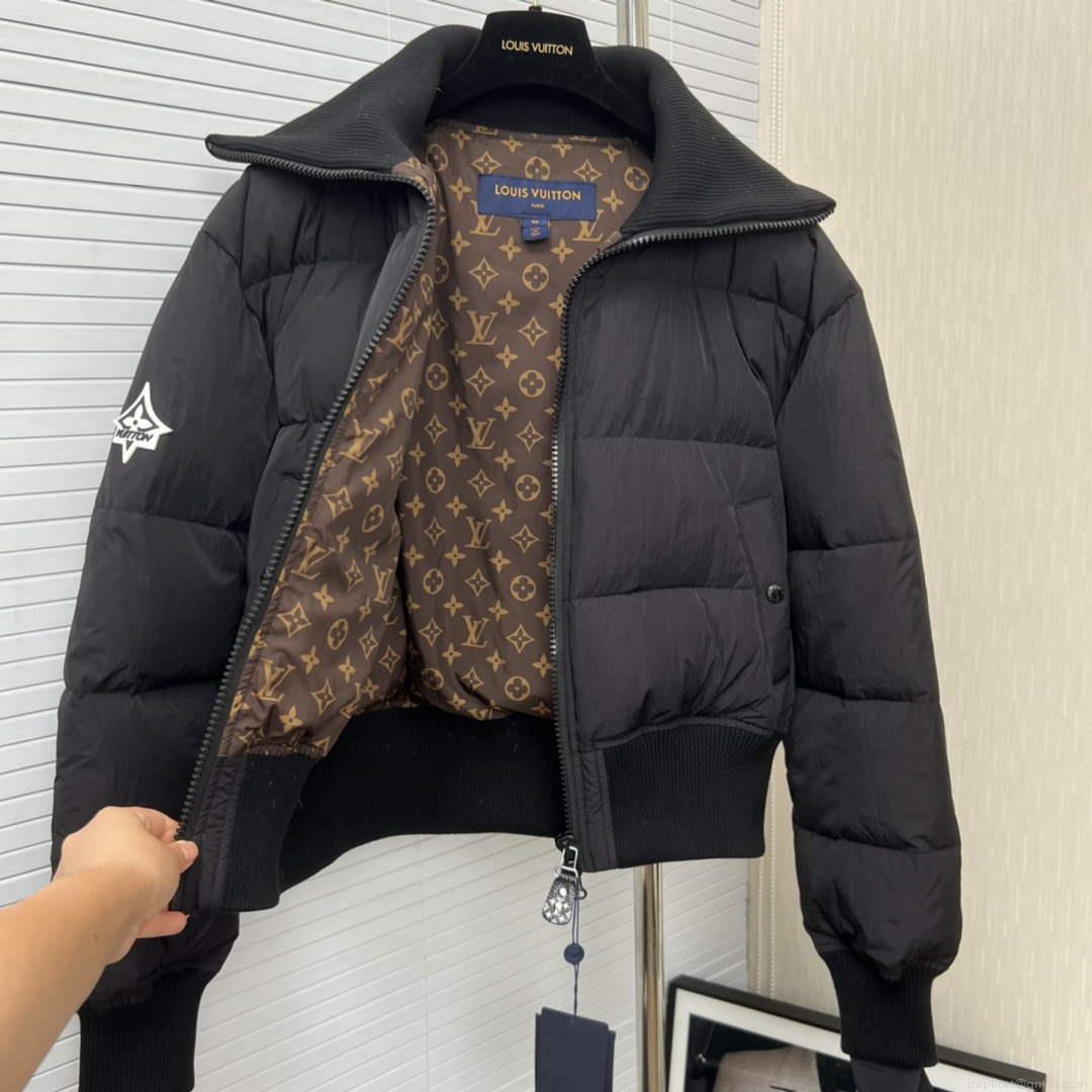 LV 1AAK8E Louis Vuitton Women’s Fashion Clothing Cropped Puffer Jacket L55737