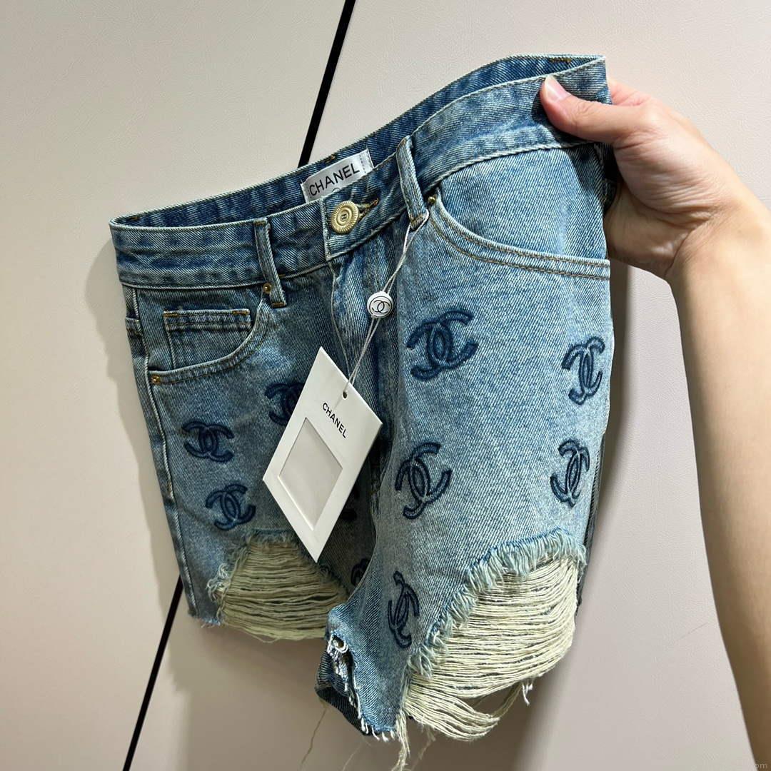 Chanel Women’s Fashion Denim shorts C58800