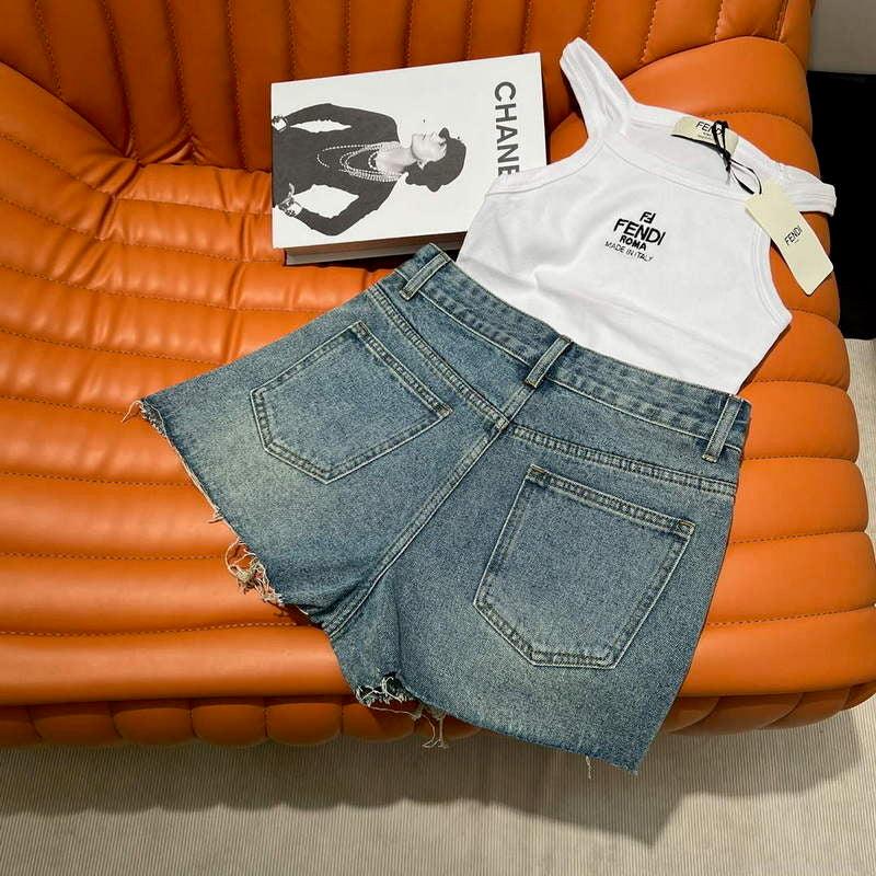 Chanel Women’s Fashion Denim shorts C58800