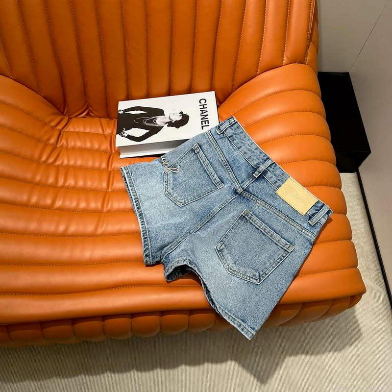 Chanel Women’s Fashion Denim shorts C58801