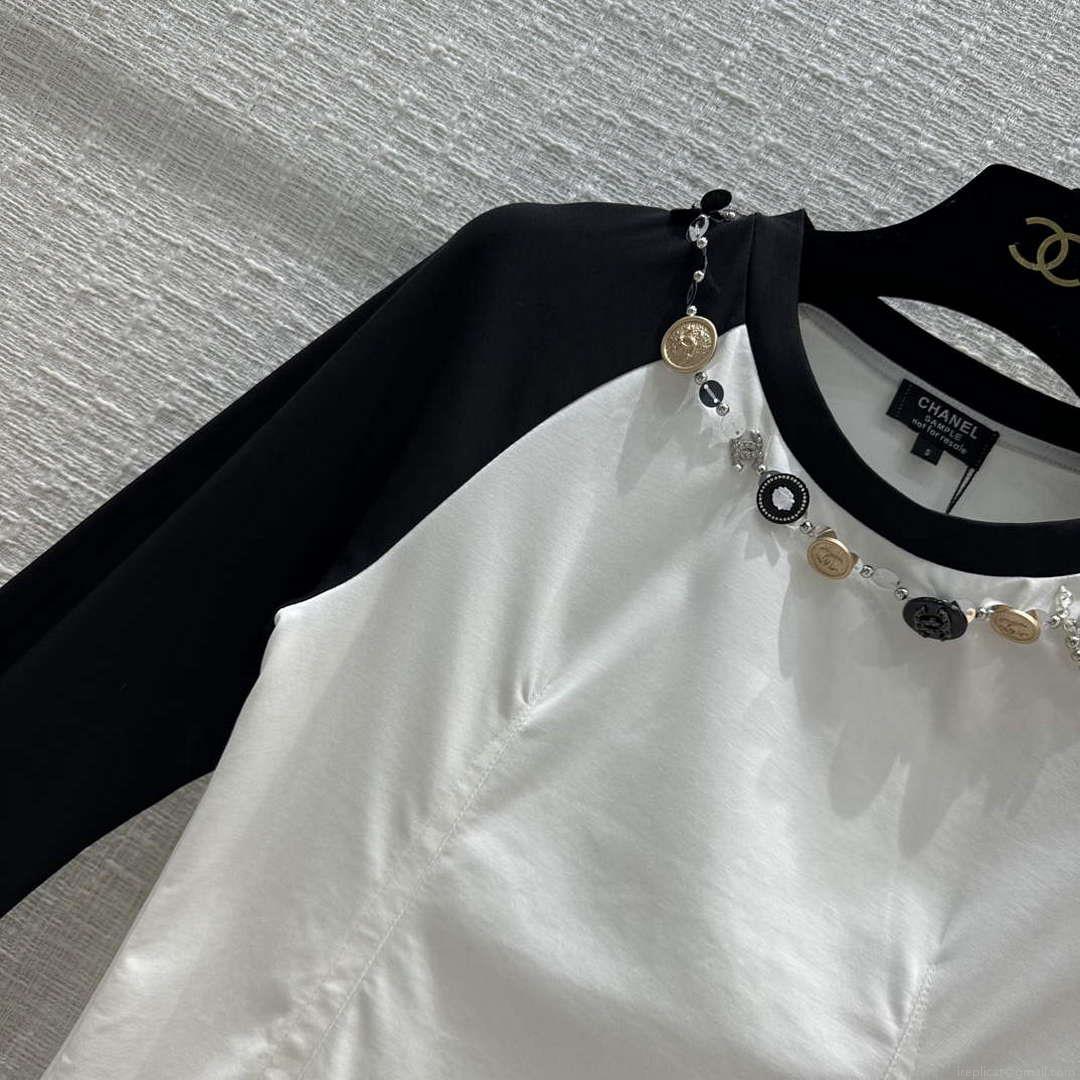 Chanel Women’s Fashion Clothing T-shirt C58824