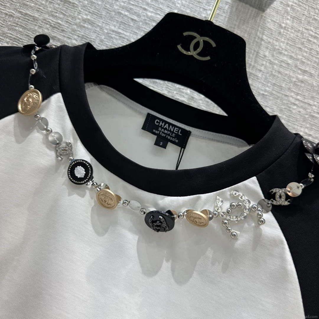 Chanel Women’s Fashion Clothing T-shirt C58824