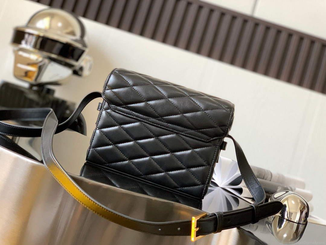 YSL 710080 June Box Bag In Quilted Patent Leather Black