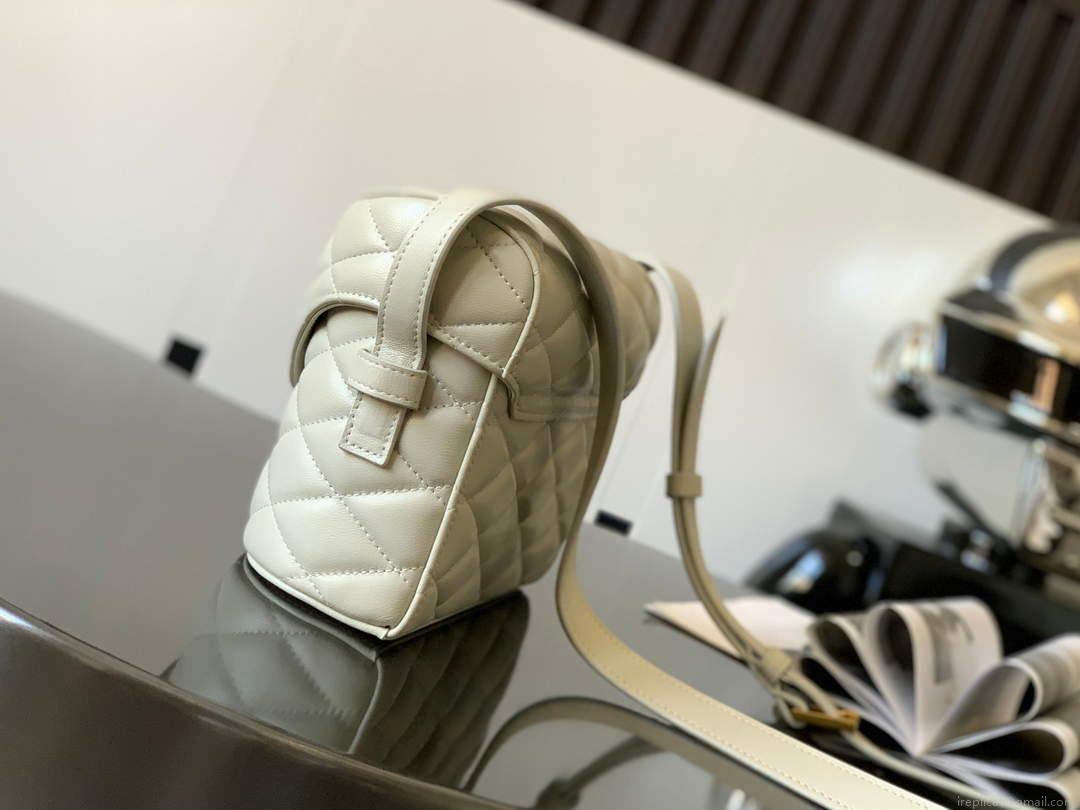 YSL 710080 June Box Bag In Quilted Patent Leather White