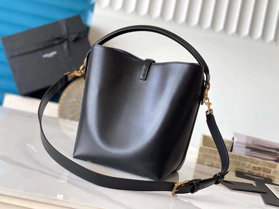 YSL 7428282 Le 37 Bucket In Shiny Leather Black
