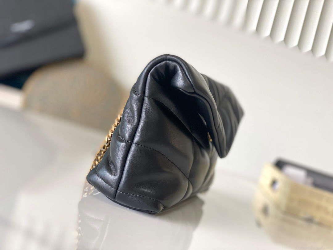 YSL 7593371 Puffer Toy Bag In Quilted Lambskin Black