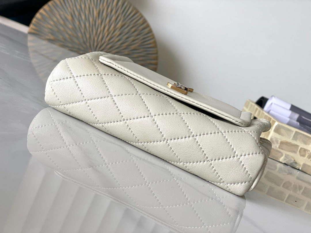 YSL 6727381 Mini Nolita In Lambskin Bag White