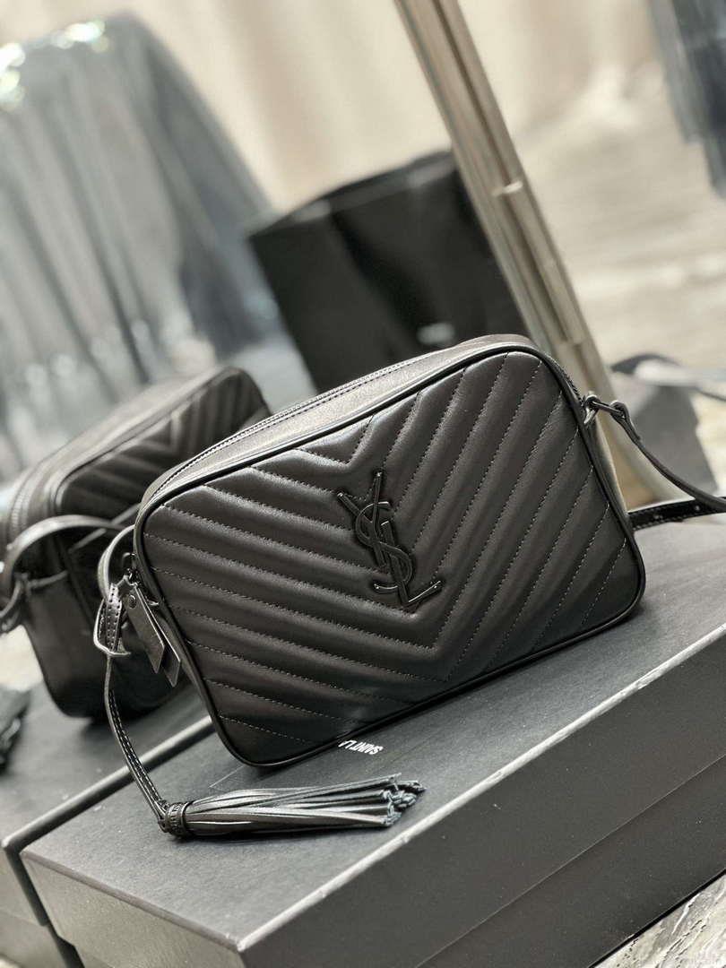 YSL 520534 Lou Camera Bag In Matelassé Leather Black with Black Logo