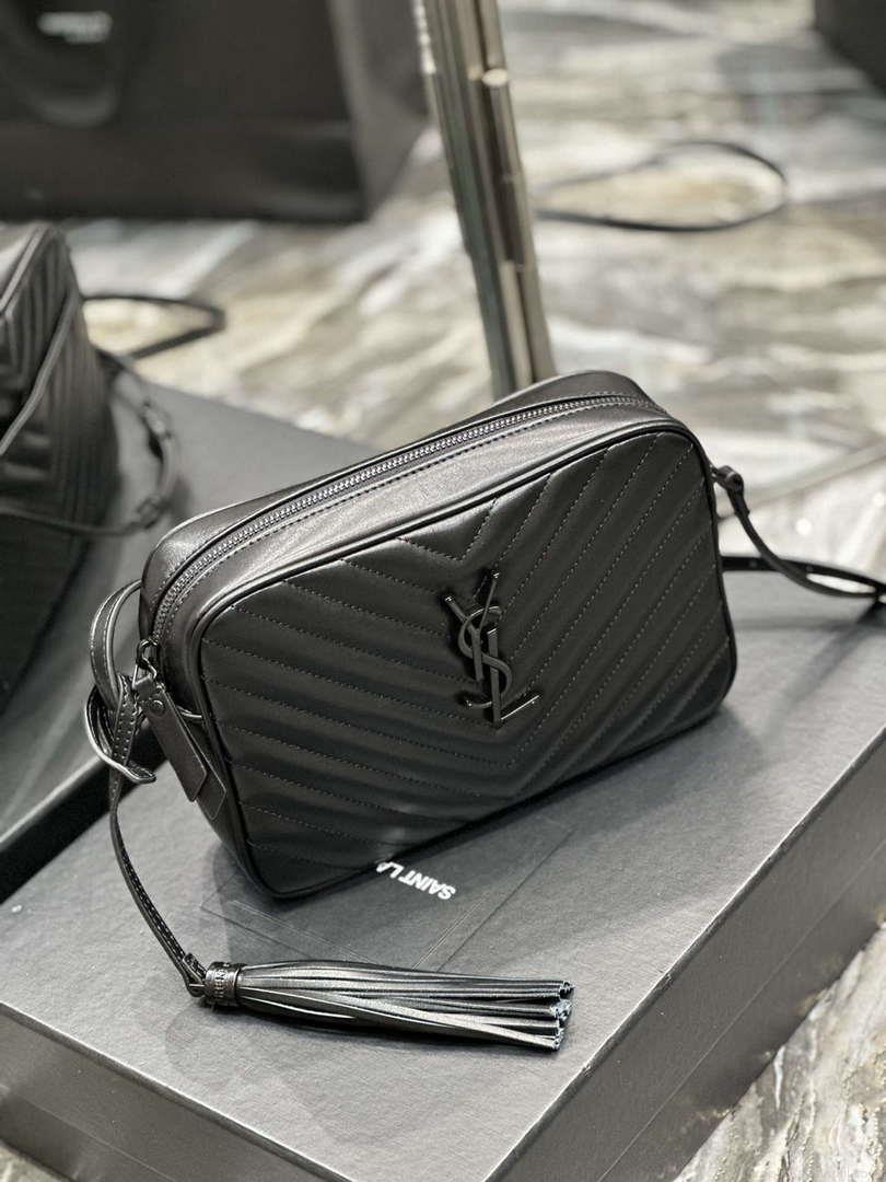 YSL 520534 Lou Camera Bag In Matelassé Leather Black with Black Logo