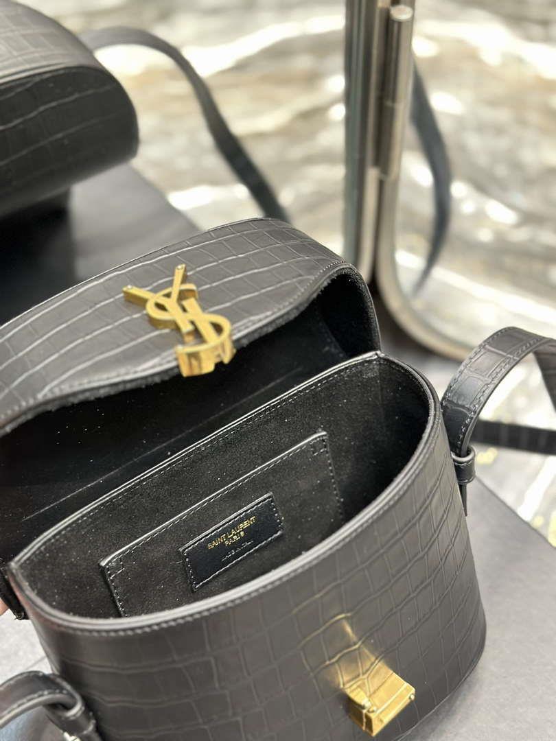 YSL 710080 June Box Bag In Quilted Crocodile Printer Leather Black
