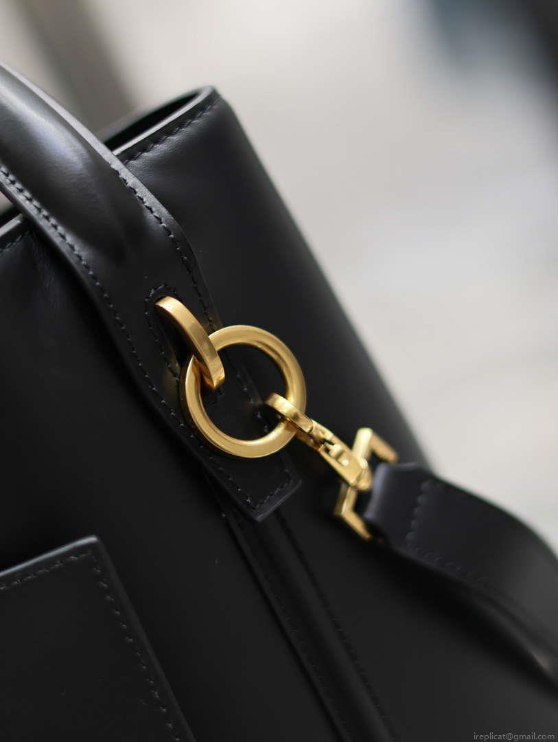 YSL 742828 Le 5 À 7 Supple Small In Smooth Leather Black