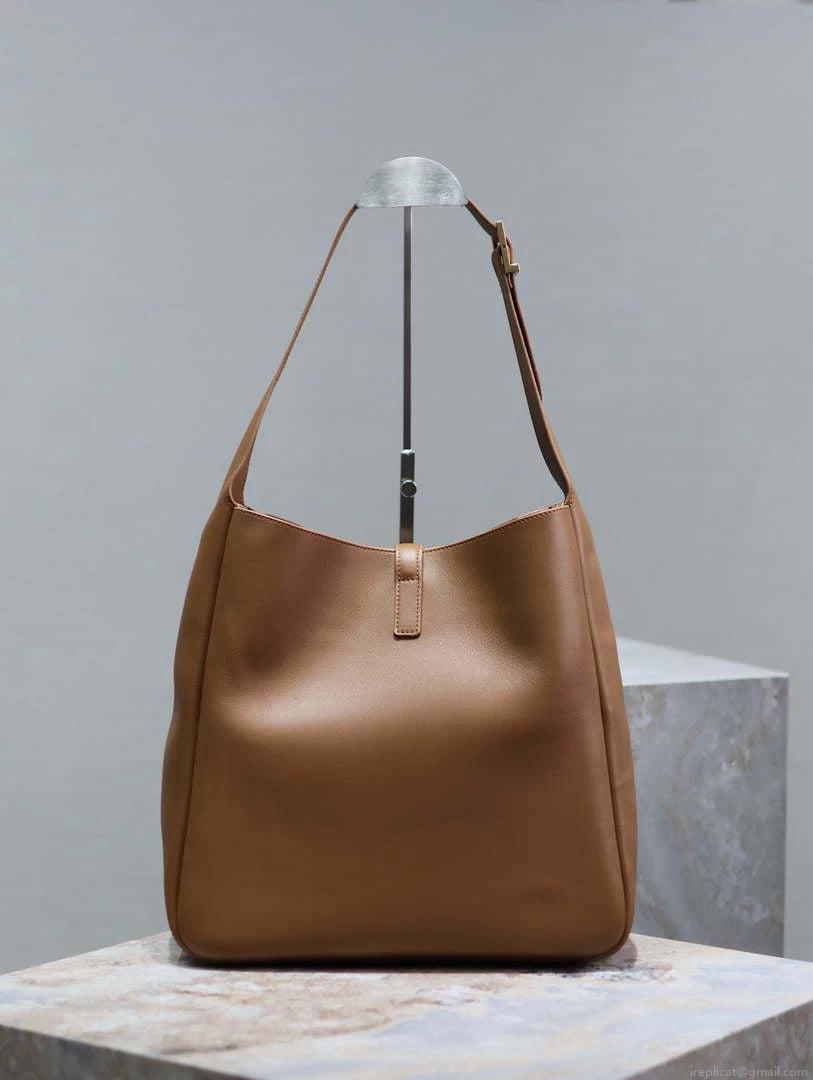 YSL 753837 Le 5 À 7 Supple Large In Smooth Leather Brown