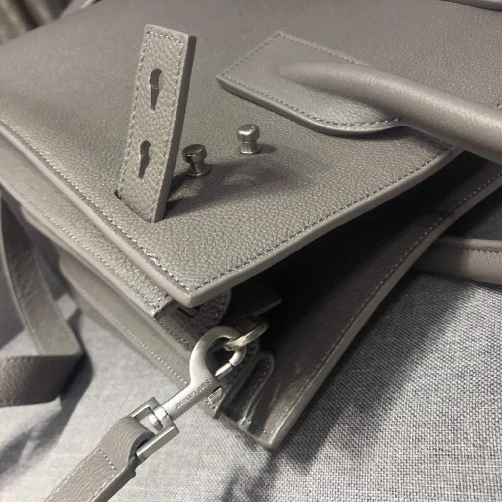 YSL 378299 Yves Saint Laurent Classic Sac De Jour Small in Grained Leather Gray