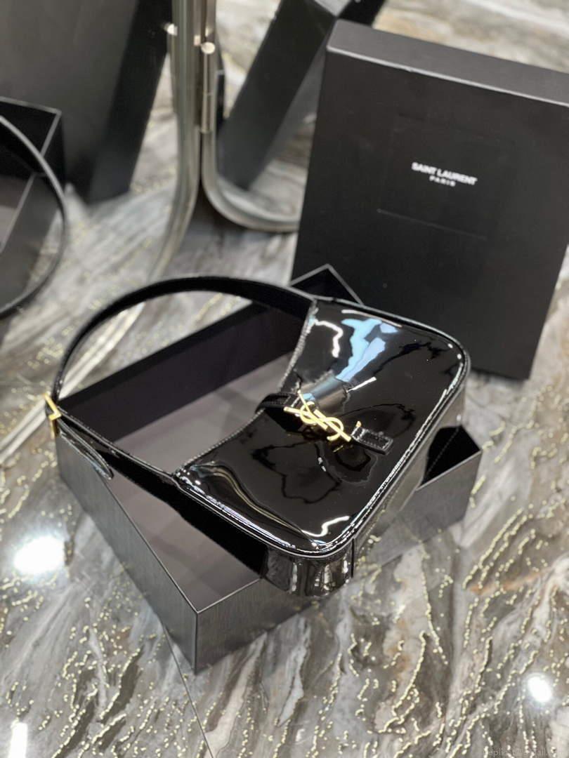 YSL LE5À7 657228 Hobo Bag In Patent Leather Black