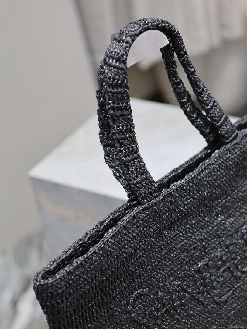 YSL 776763 Saint Laurent Tote in Black Raffia