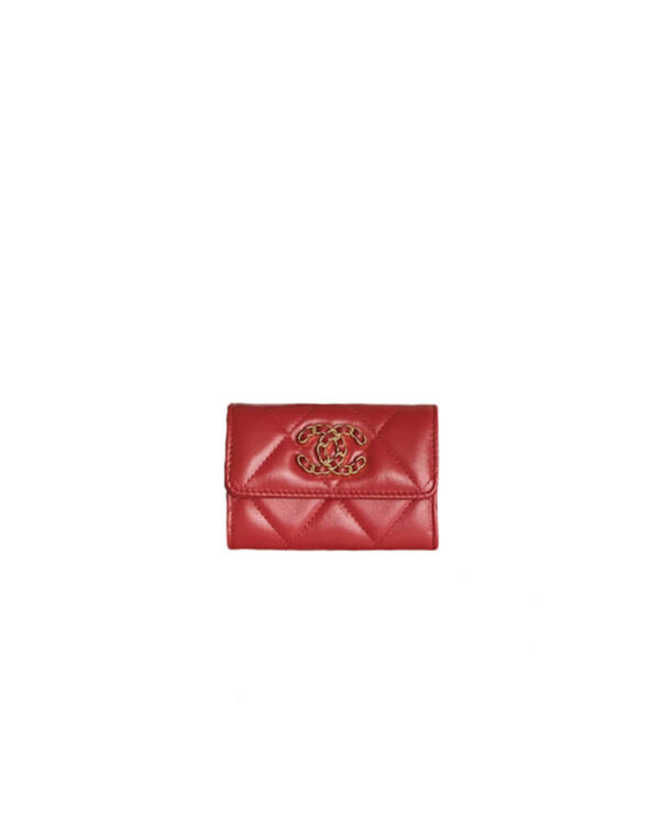 CHANEL 19 card holder with flap