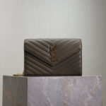 YSL cassandre chain wallet in lambskin - Image 2
