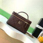 CHANEL Vanity with Chain(high-end grade) - Image 2